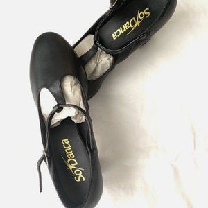 So Danca Dance / casual Shoes Black  new without box,  t-buckle Size 6